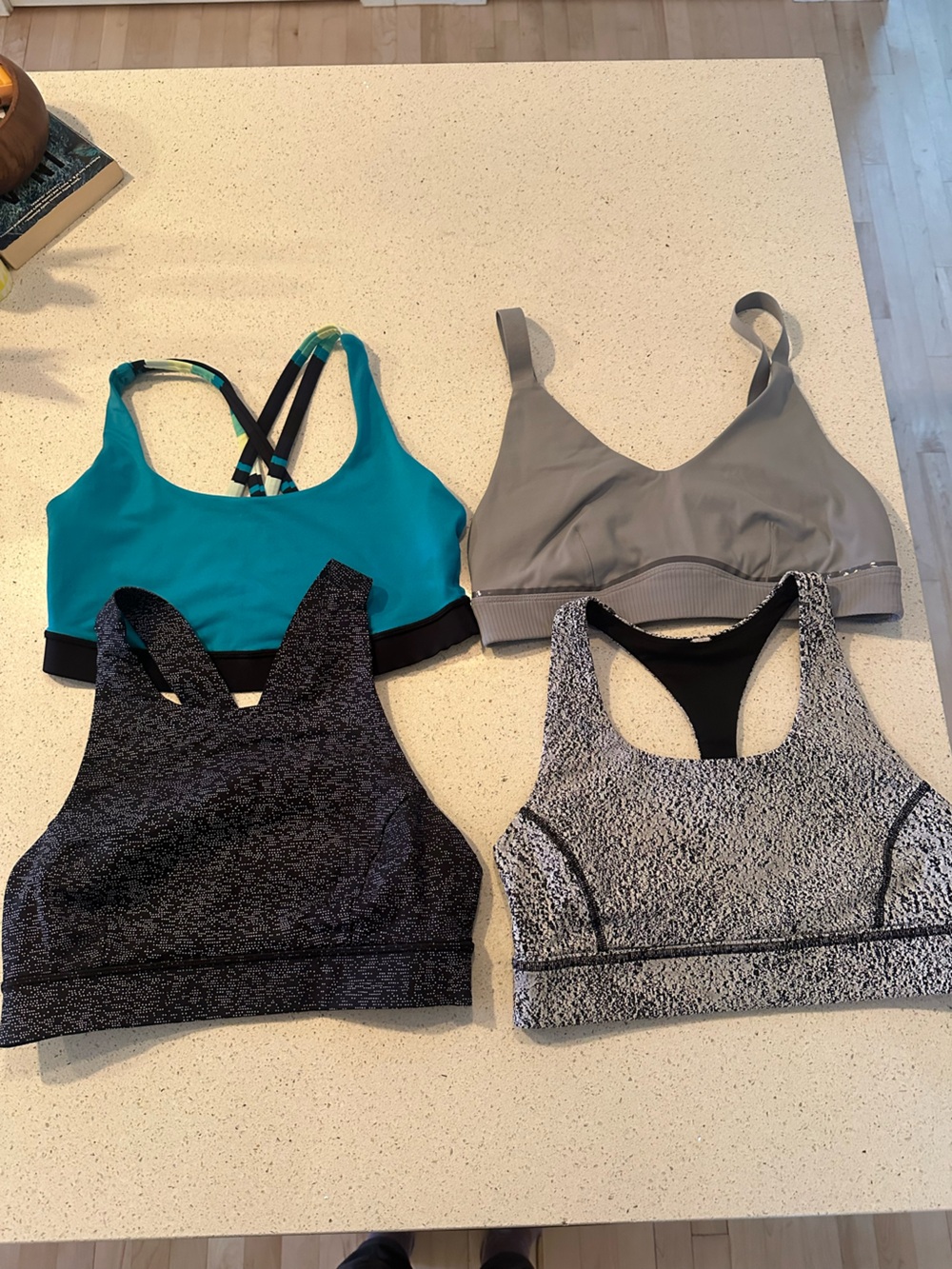Lululemon BUNDLE - 11 Lululemon Sports Bras - SIZE 8